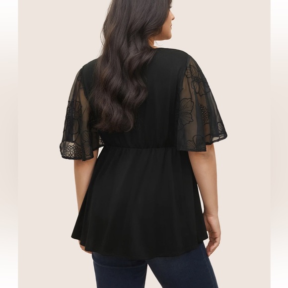 BloomChic Plus SIze 2XL Crochet Lace Mesh Cut Out Ruffle Sleeve Knit Top us18-20 - Picture 2 of 7